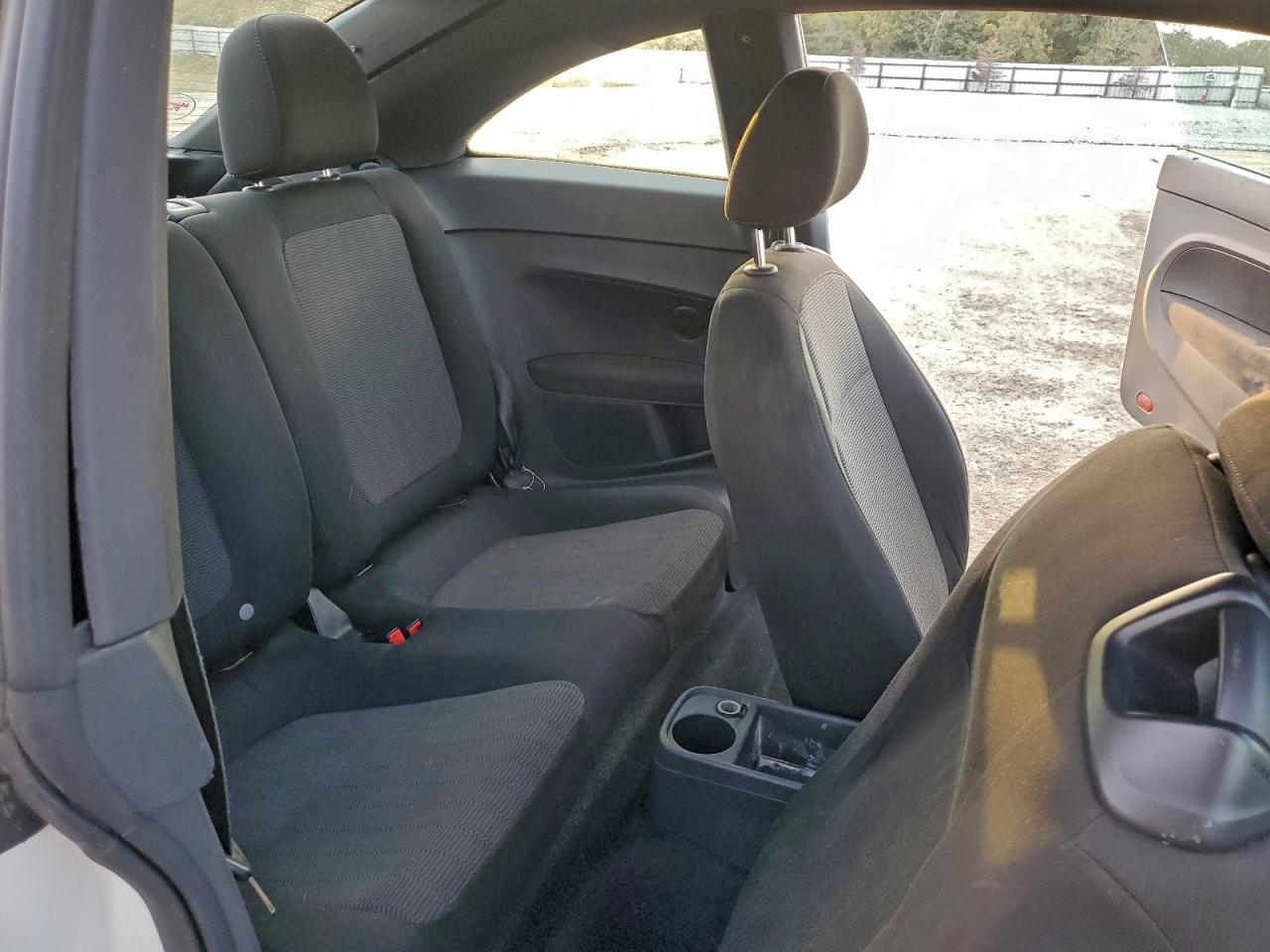 2012 Volkswagen Beetle VIN: 3VWFP7AT3CM615602 Lot: 93247555