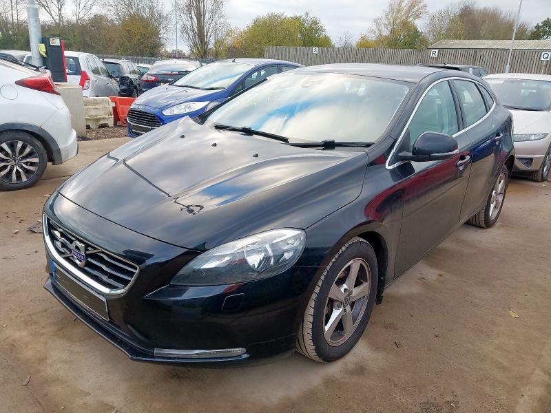 2015 VOLVO V40 D2 [120] SE 5DR GEARTRONIC for sale at Copart SANDY