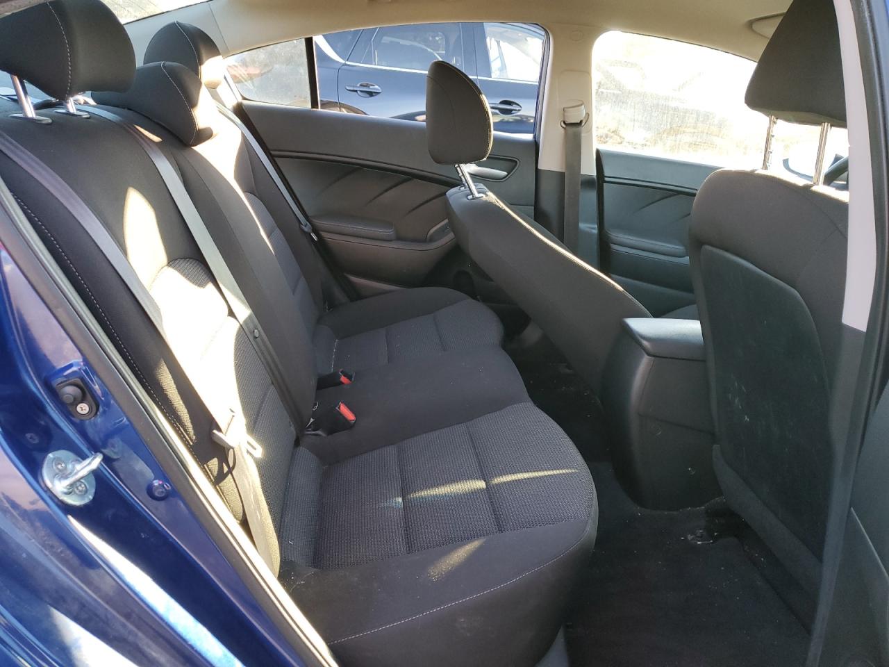 2017 Kia Forte Lx VIN: 3KPFK4A71HE145591 Lot: 91568935