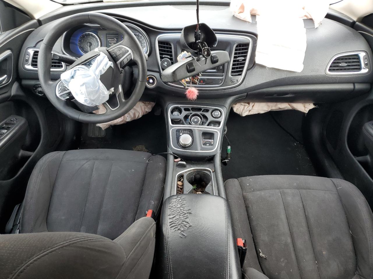 2015 Chrysler 200 Limited VIN: 1C3CCCAB5FN574020 Lot: 93593395