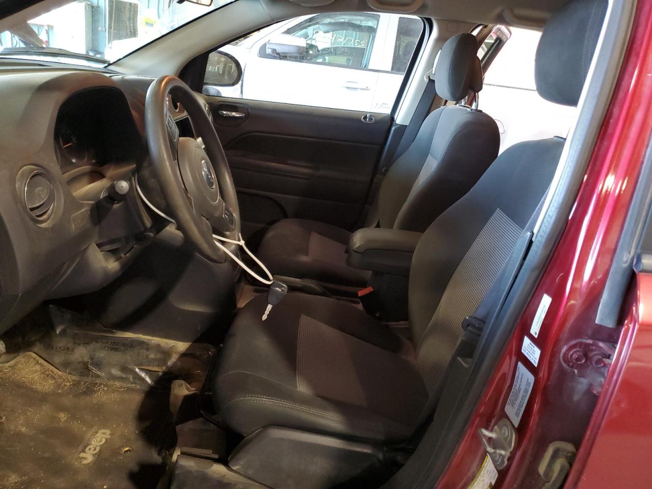 2015 Jeep Compass Sport VIN: 1C4NJDBB5FD423750 Lot: 91240795