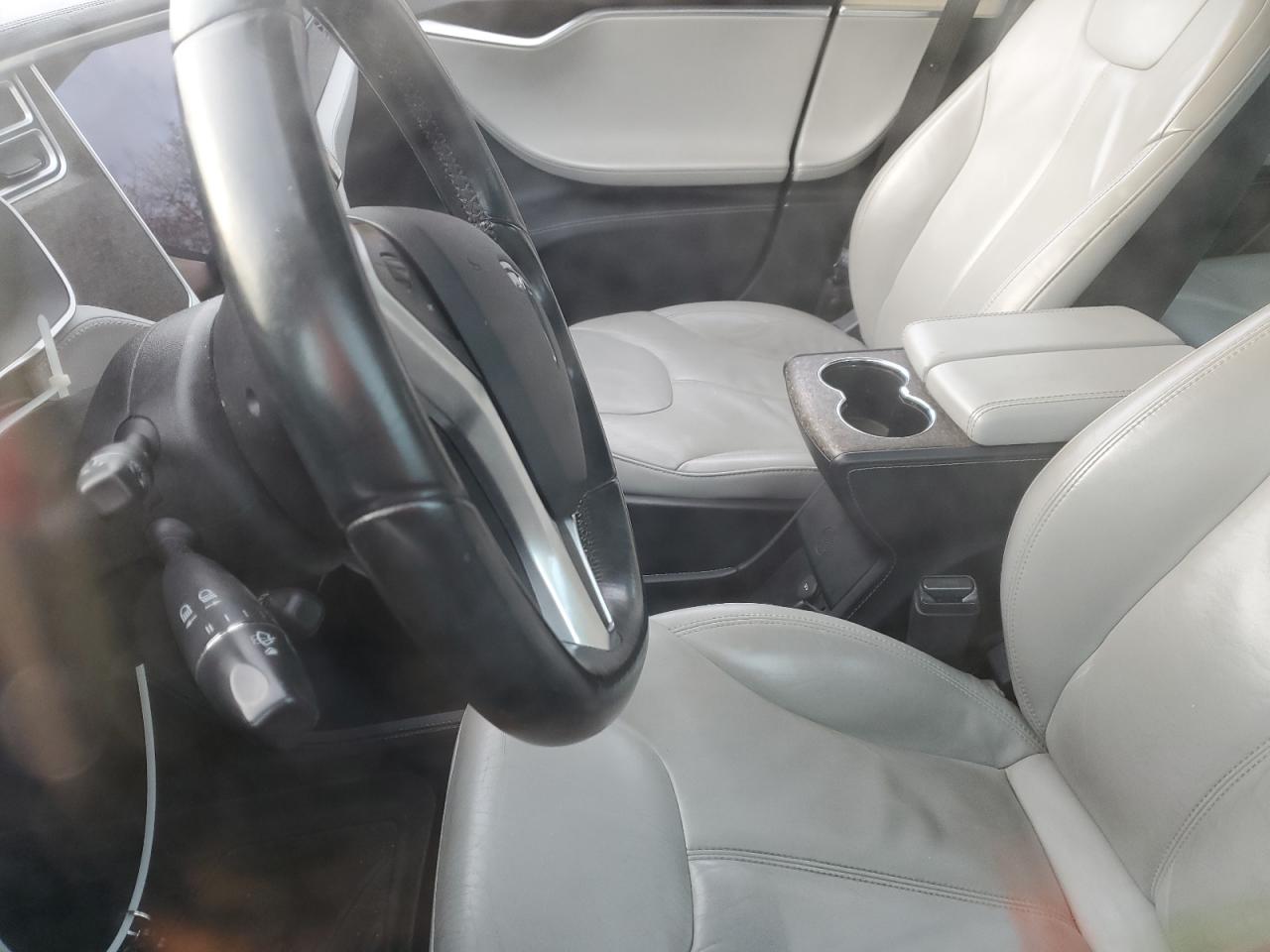 2014 Tesla Model S VIN: 5YJSA1H19EFP38719 Lot: 93710885