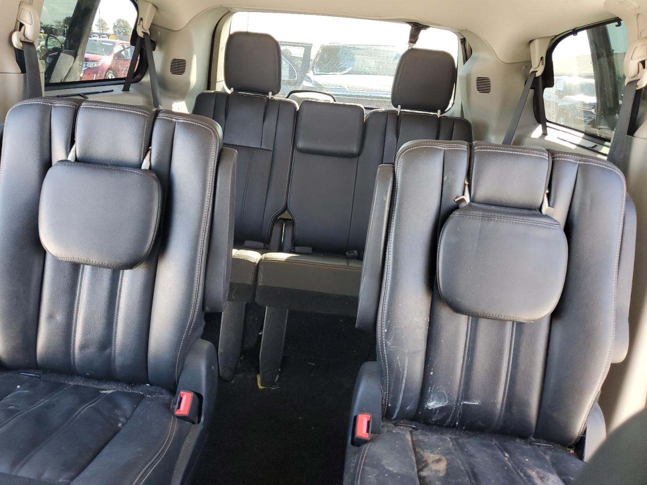 2016 Chrysler Town & Country Touring VIN: 2C4RC1BG4GR287390 Lot: 91677565