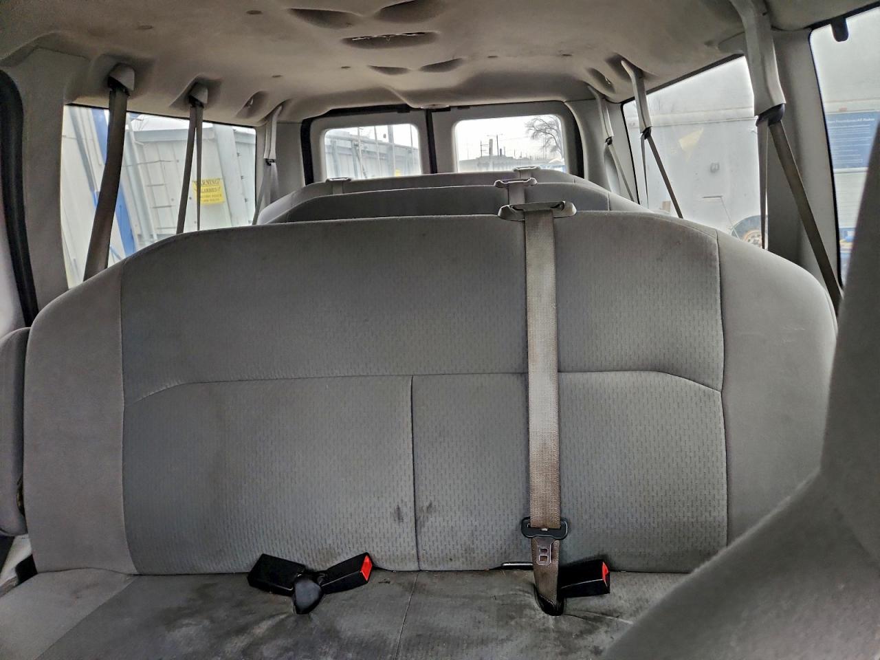 2009 Ford Econoline E350 Super Duty Wagon VIN: 1FBNE31L89DA19648 Lot: 94243185