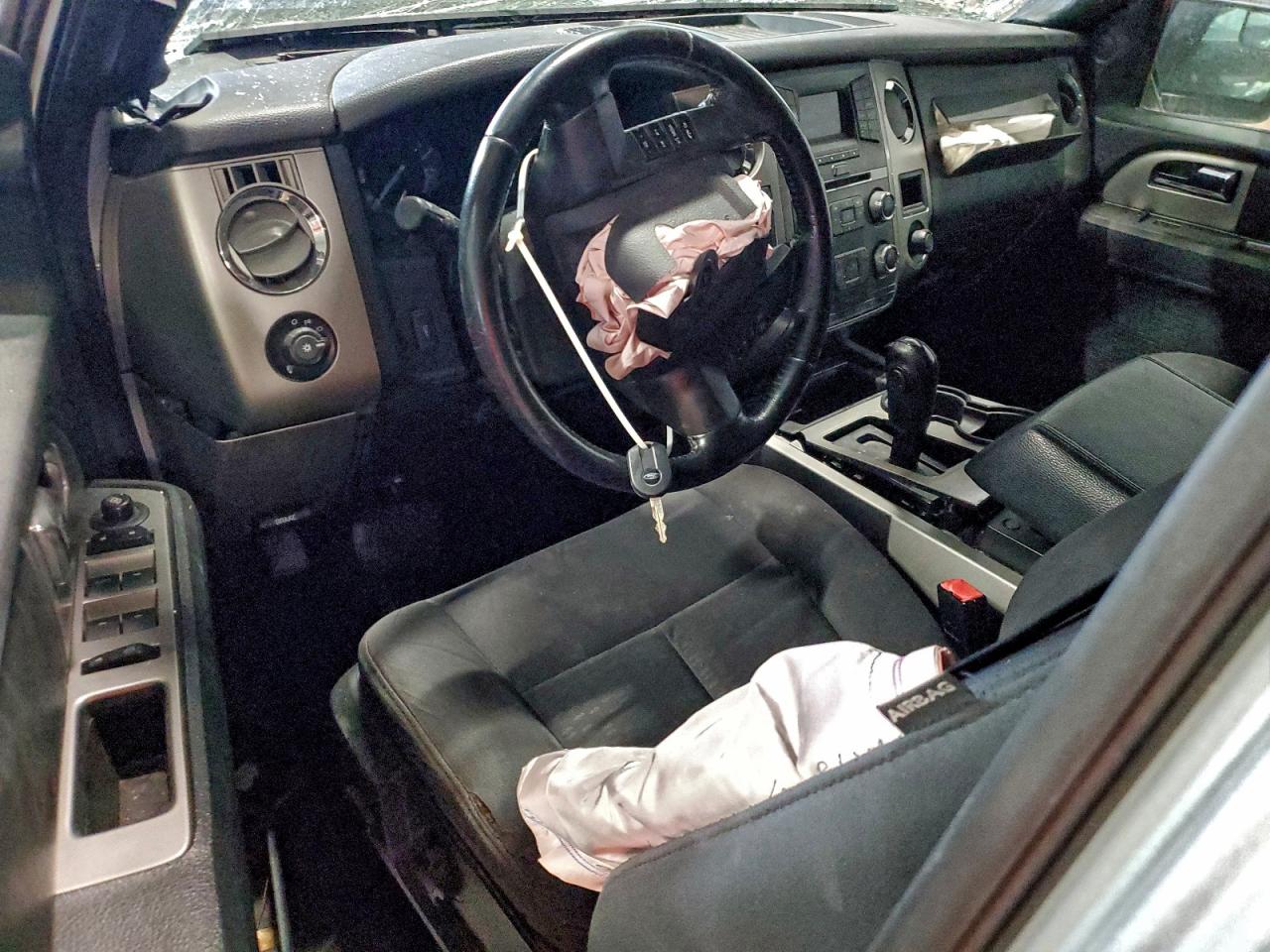 2015 Ford Expedition El Xlt VIN: 1FMJK1JT3FEF05745 Lot: 94252735