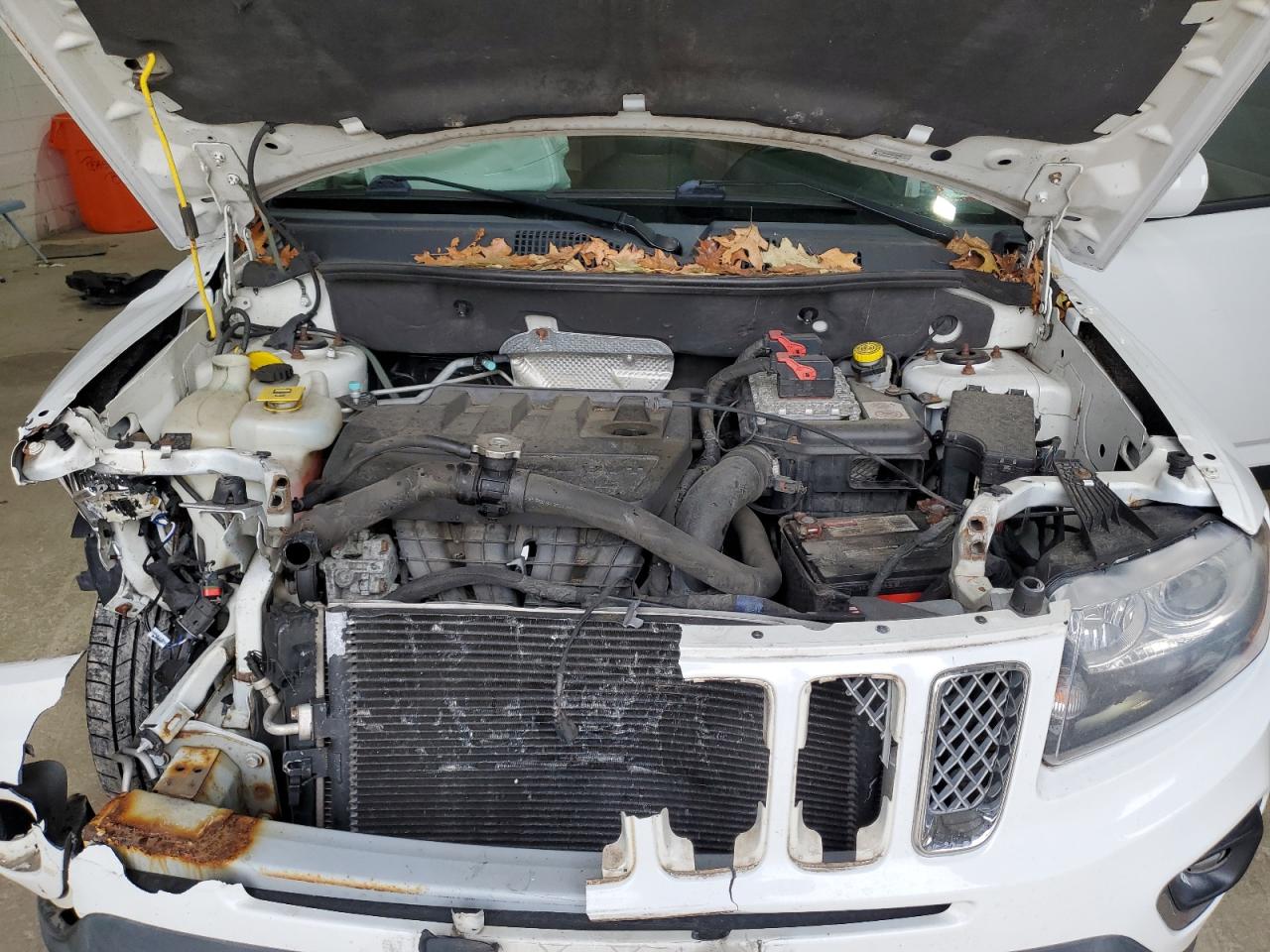 2014 Jeep Compass Limited VIN: 1C4NJDCB5ED652393 Lot: 91934695