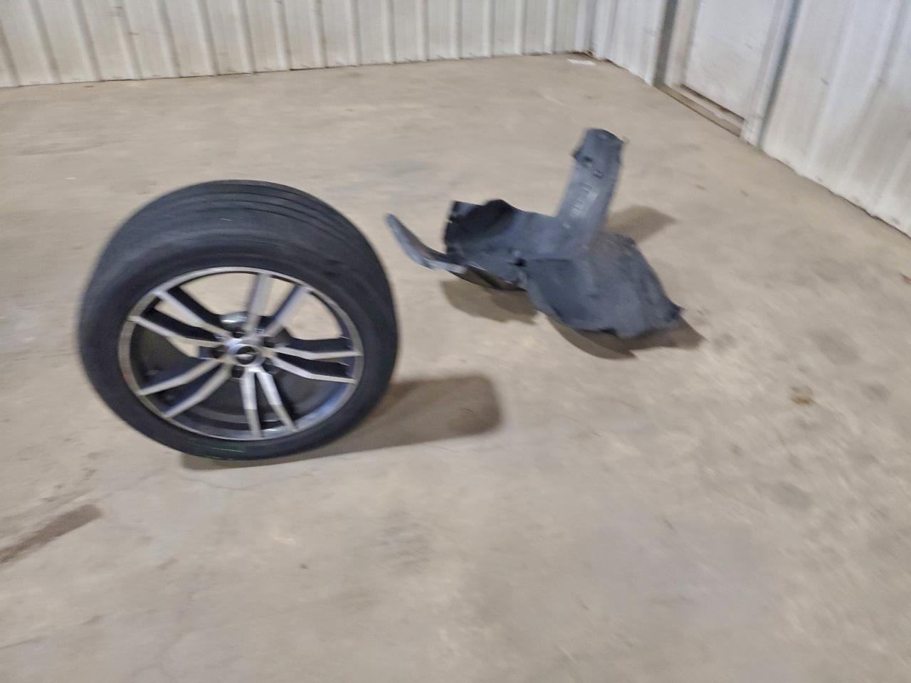 2016 Ford Mustang VIN: 1FATP8UH4G5231929 Lot: 94226335