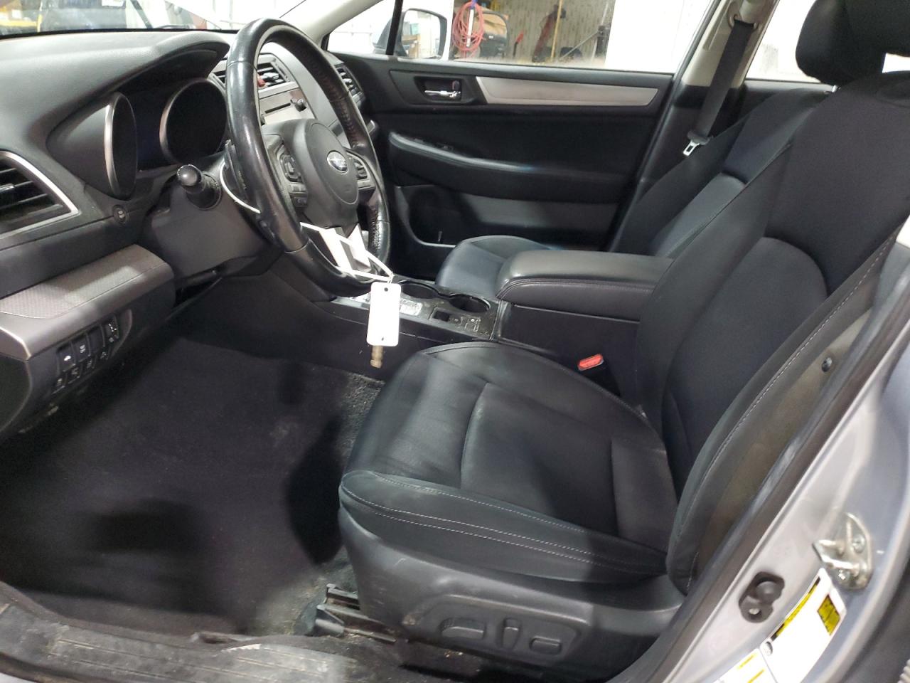 2015 Subaru Legacy 2.5I Premium VIN: 4S3BNAH67F3044092 Lot: 92805165