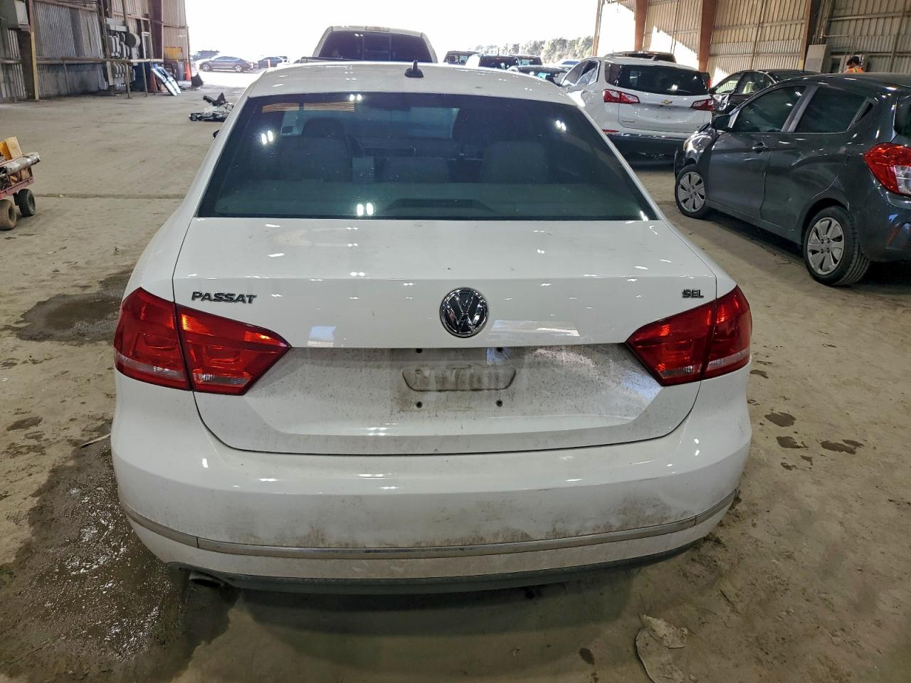 2012 Volkswagen Passat Sel VIN: 1VWCP7A37CC040988 Lot: 93347895