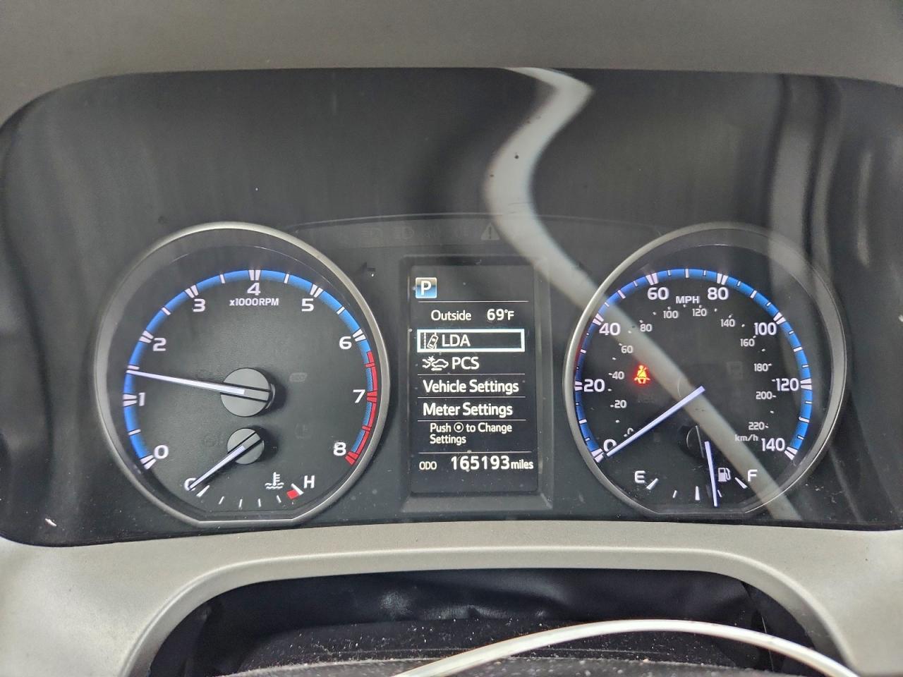 2018 Toyota Rav4 Le VIN: 2T3ZFREVXJW439573 Lot: 93771175