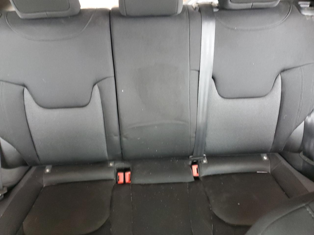 2018 Jeep Renegade Sport VIN: ZACCJAAB7JPG81298 Lot: 93927555