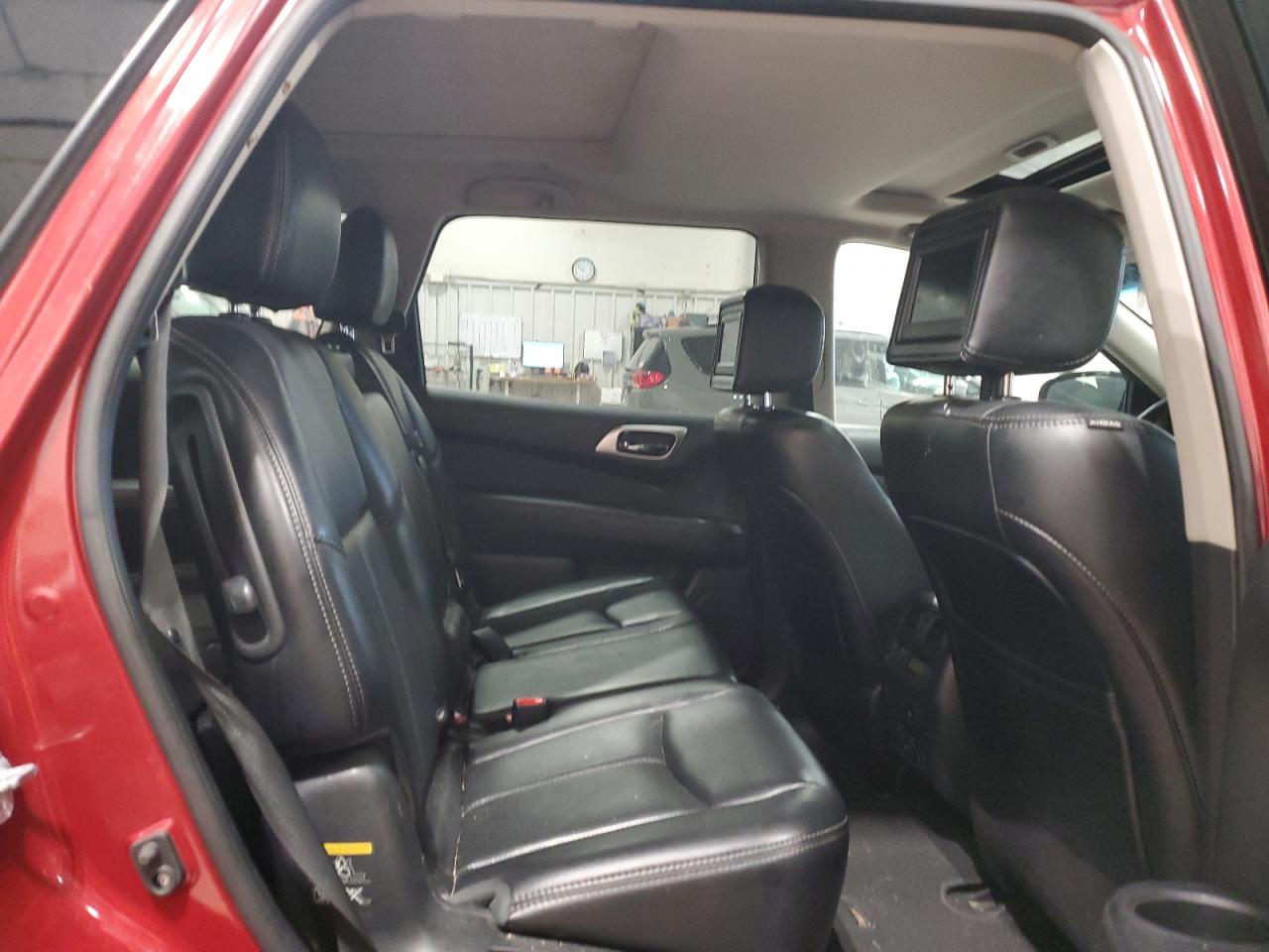 2015 Nissan Pathfinder S VIN: 5N1AR2MM0FC674364 Lot: 93311555