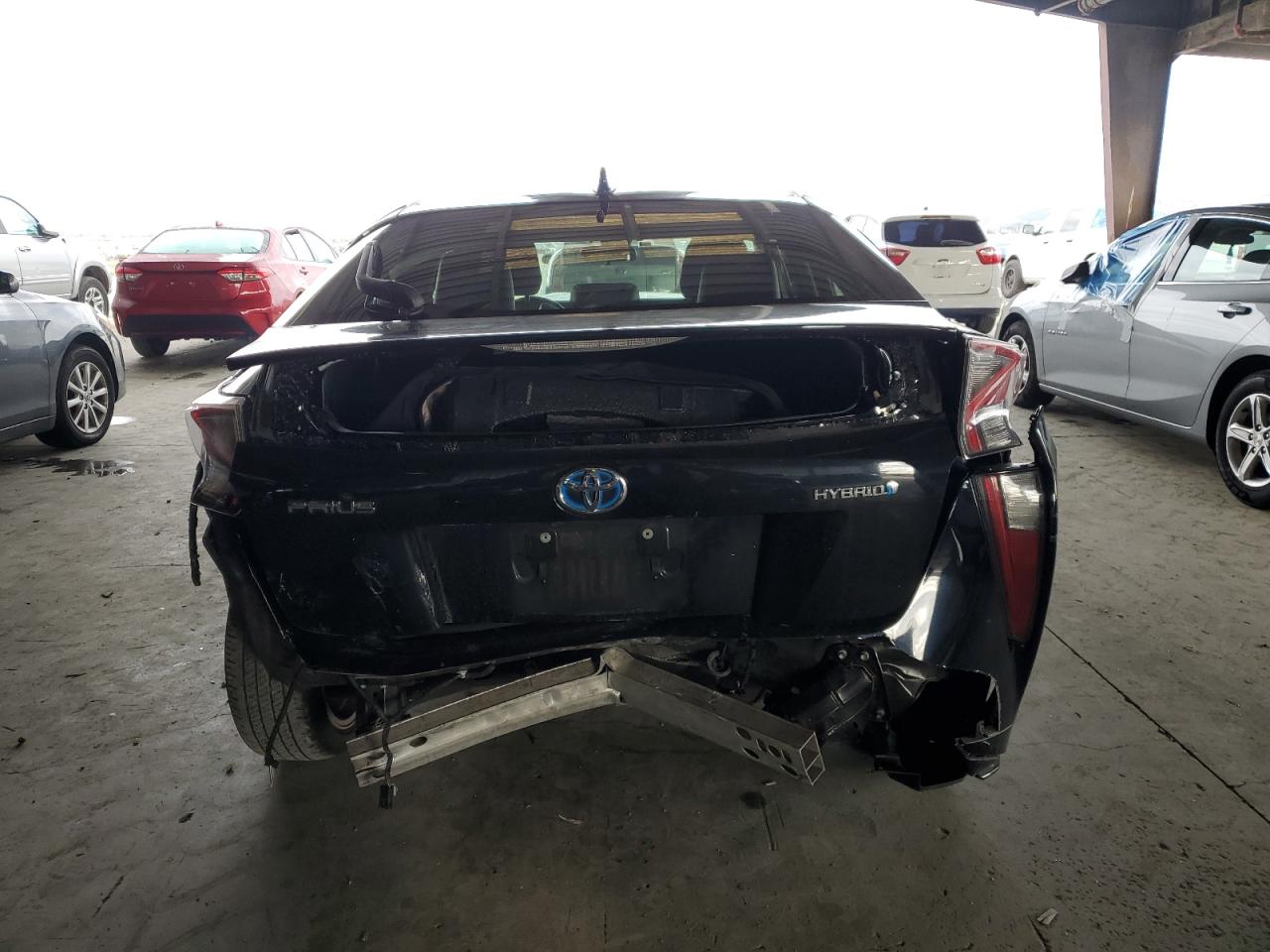 2018 Toyota Prius VIN: JTDKARFU5J3547575 Lot: 92468125