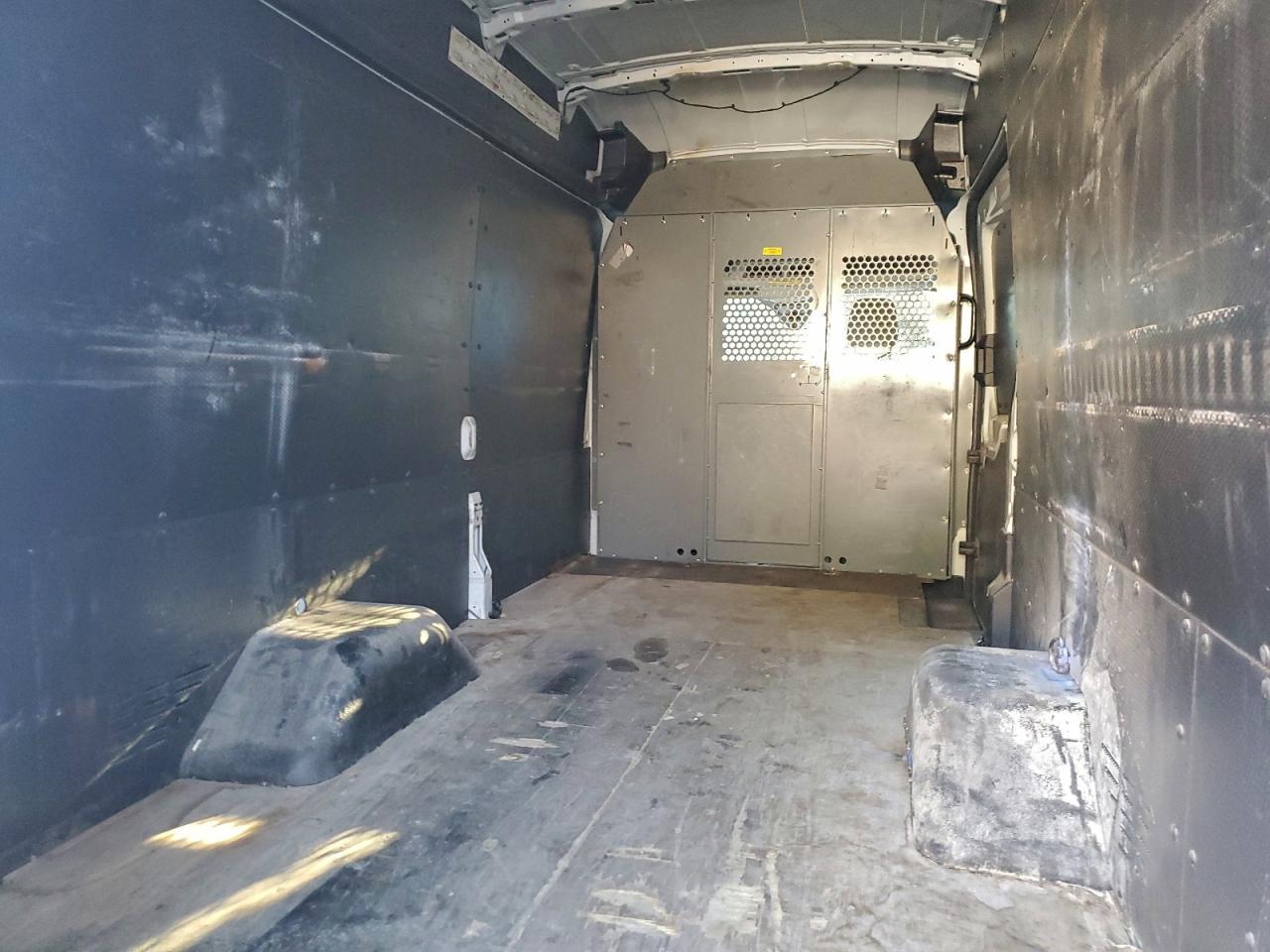 2017 Ford Transit Delivery Van VIN: 1FTBF4XV9HKA33711 Lot: 91868725