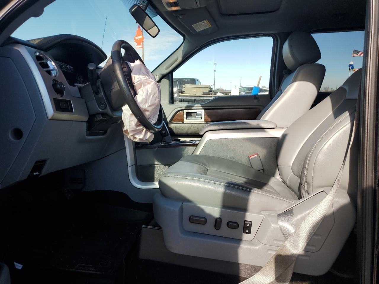 2013 Ford F150 Supercrew VIN: 1FTFW1E63DFB40493 Lot: 90428815