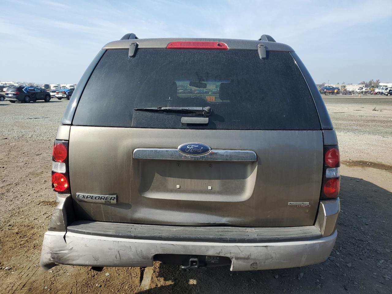 2007 Ford Explorer Xlt VIN: 1FMEU63E16UB71261 Lot: 91030105