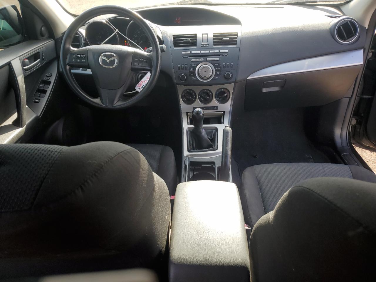 2011 Mazda 3 I VIN: JM1BL1VG5B1378405 Lot: 92792705