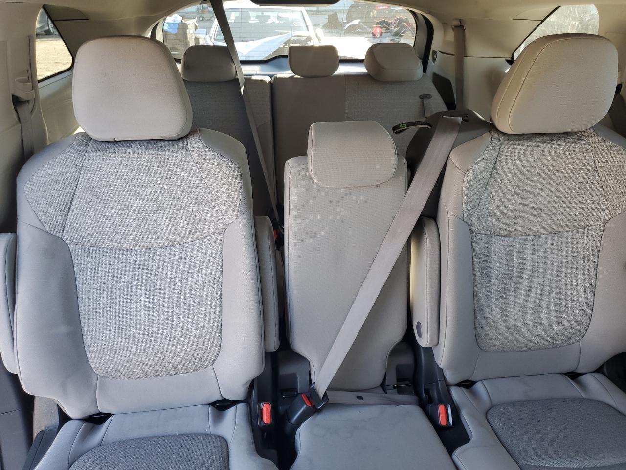 2022 Toyota Sienna Le VIN: 5TDKRKEC0NS115215 Lot: 91596065