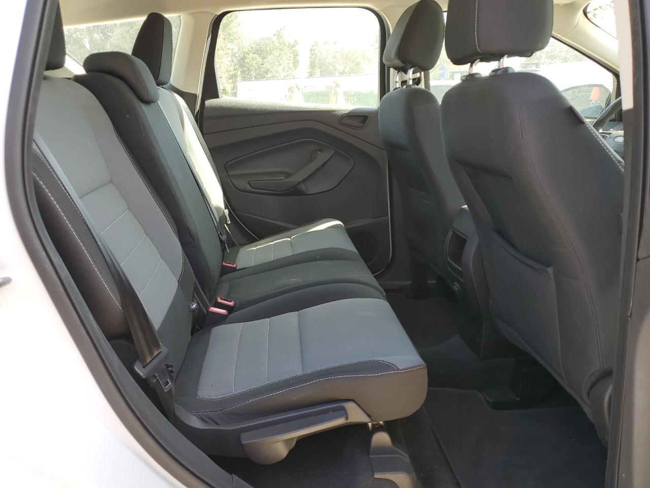 2017 Ford Escape S VIN: 1FMCU0F75HUC54616 Lot: 91971875