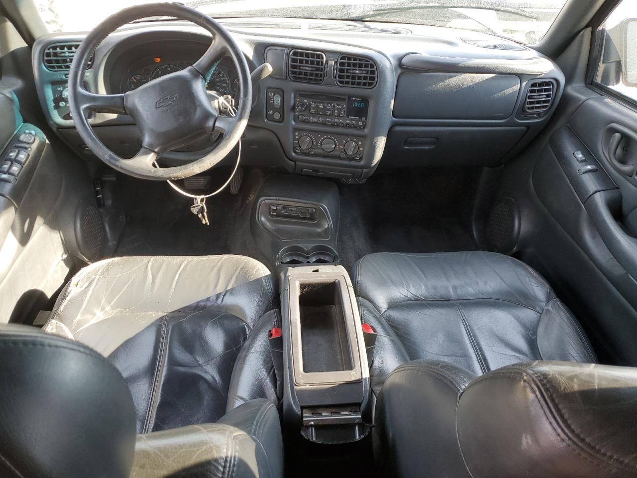 2001 Chevrolet Blazer VIN: 1GNCS13W712213036 Lot: 90436945