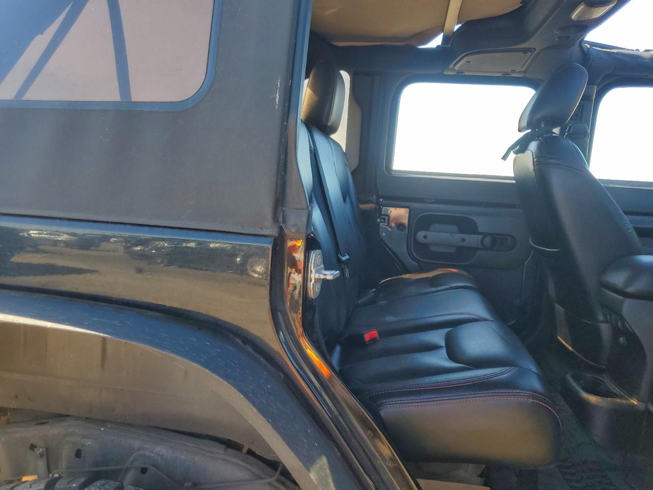 2016 Jeep Wrangler Unlimited Sport VIN: 1C4BJWDG2GL160938 Lot: 94094115