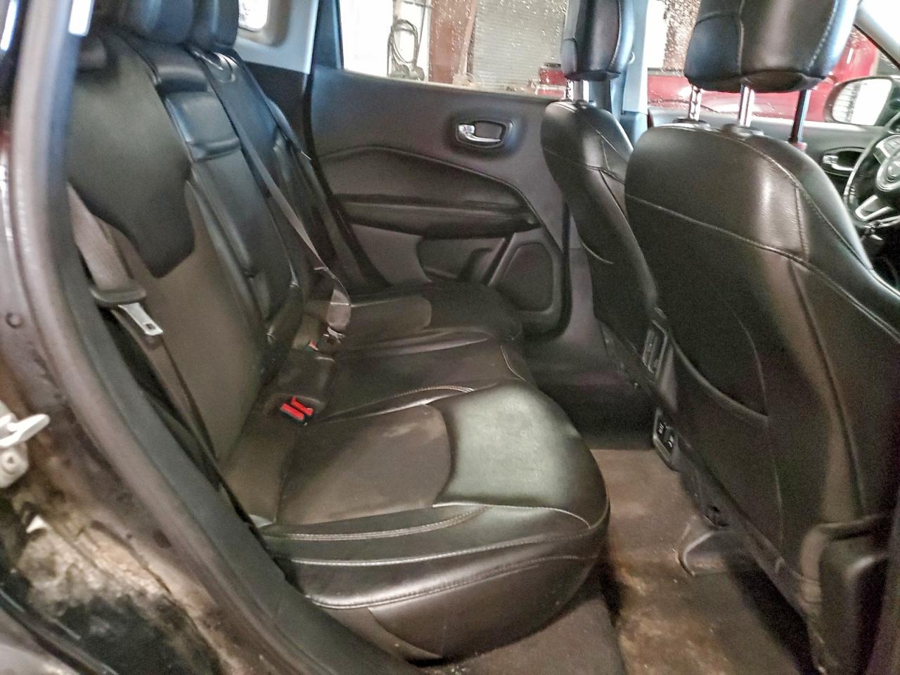 2018 Jeep Compass Latitude VIN: 3C4NJDBB9JT366228 Lot: 93368655