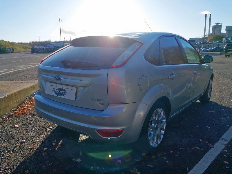 2010 FORD FOCUS 1.6 ZETEC 5DR