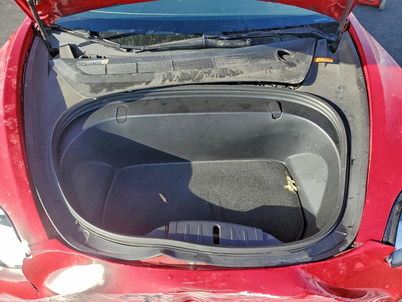 2018 Tesla Model 3 VIN: 5YJ3E1EA8JF048922 Lot: 93477235