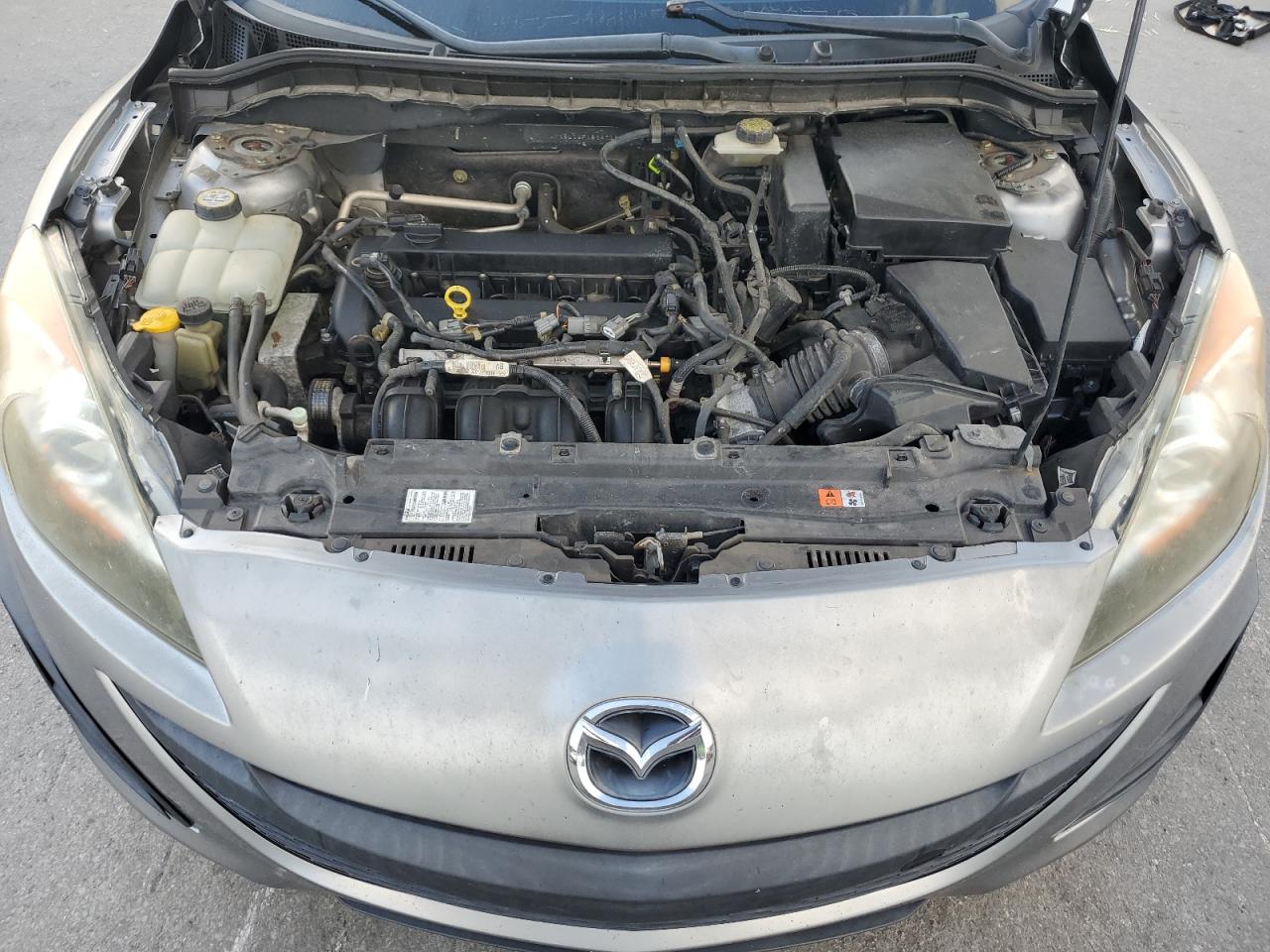 2011 Mazda 3 I VIN: JM1BL1UF1B1471642 Lot: 90989745