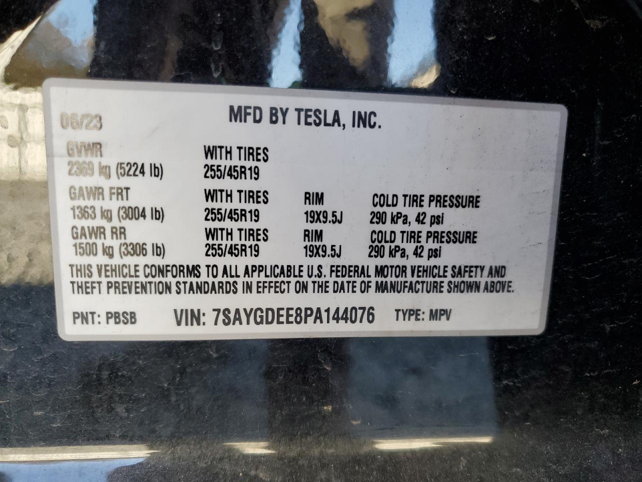 2023 Tesla Model Y VIN: 7SAYGDEE8PA144076 Lot: 92412495