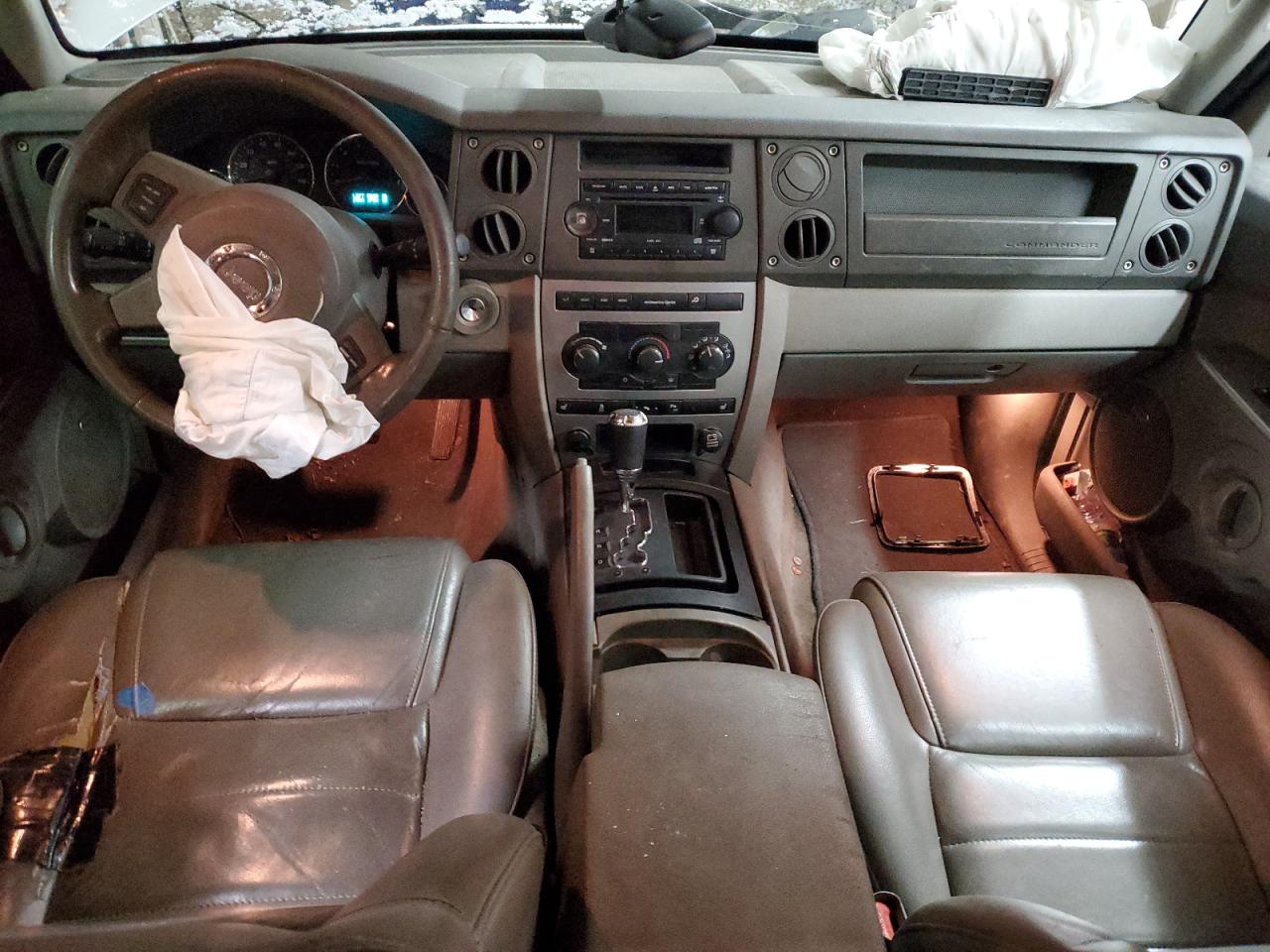 2007 Jeep Commander VIN: 1J8HH48K57C599200 Lot: 91996525