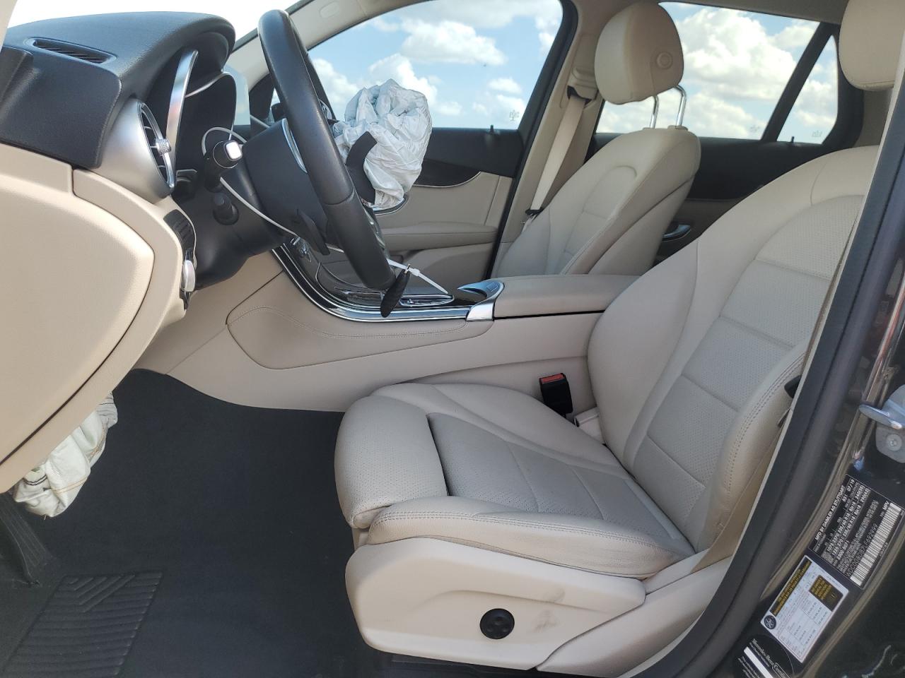 2020 Mercedes-Benz Glc 300 VIN: WDC0G8DB7LF692999 Lot: 93271125