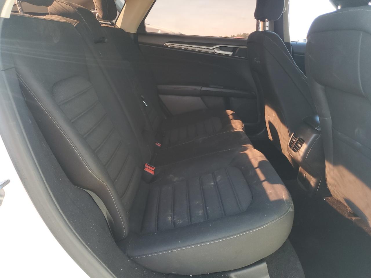 2018 Ford Fusion Se VIN: 3FA6P0HD8JR196211 Lot: 91231185