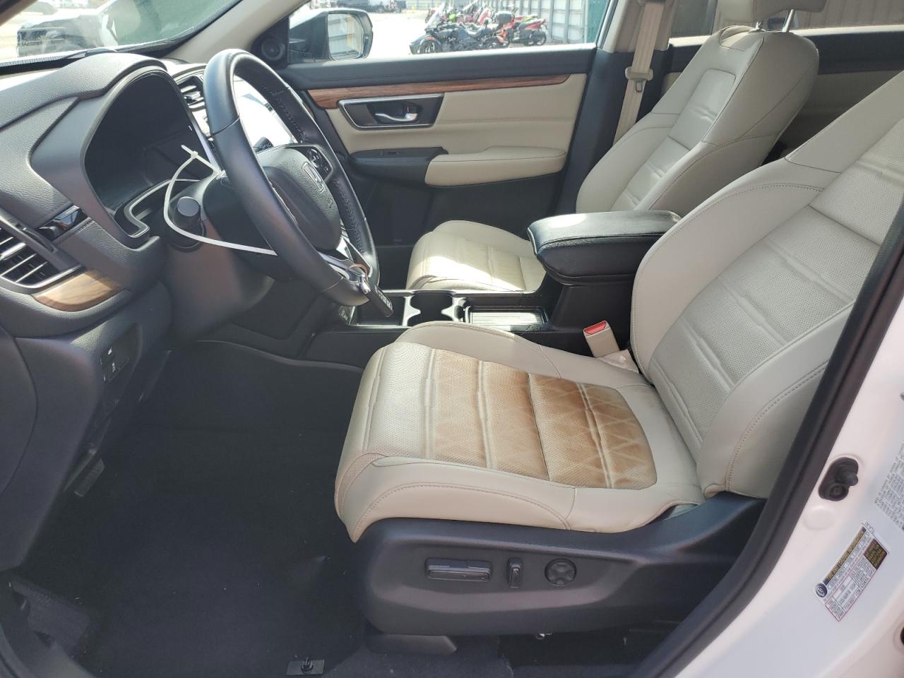 2022 Honda Cr-V Exl VIN: 2HKRW2H88NH643590 Lot: 92159815