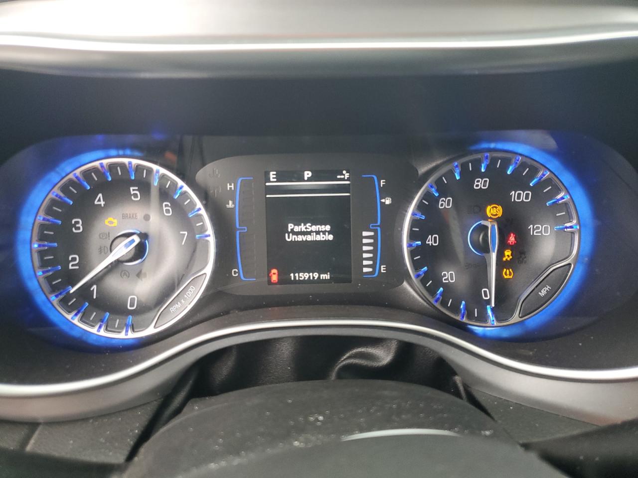 2018 Chrysler Pacifica Touring Plus VIN: 2C4RC1FG4JR287228 Lot: 92130575