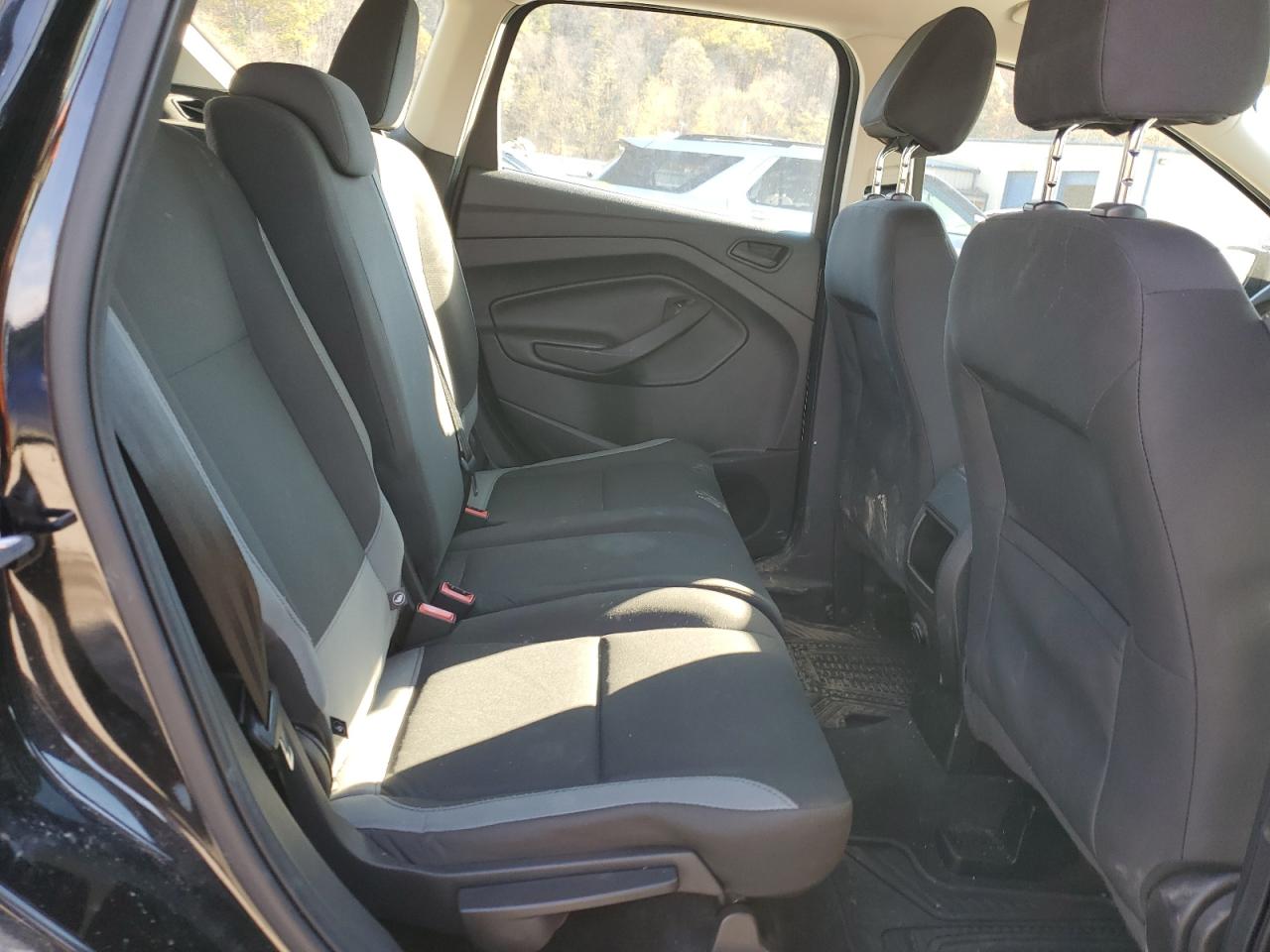 2016 Ford Escape S VIN: 1FMCU0F78GUA05001 Lot: 91278635