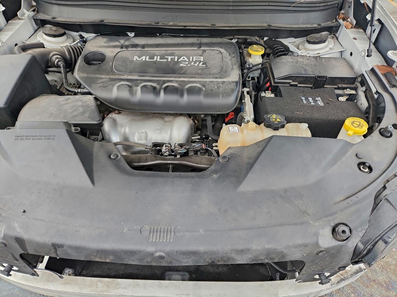 2019 Jeep Cherokee Latitude VIN: 1C4PJLCB0KD175628 Lot: 93681695