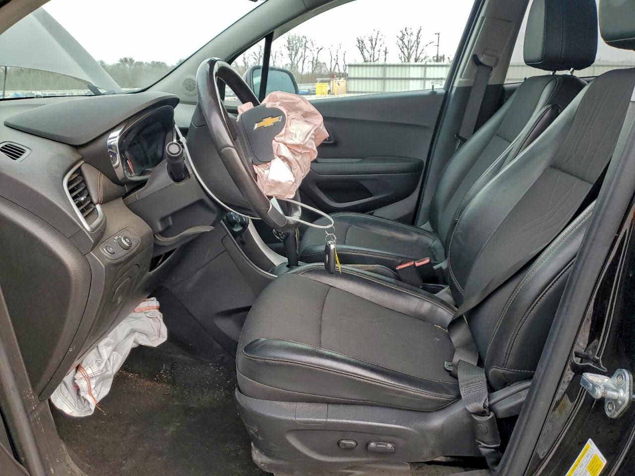 2021 Chevrolet Trax 1Lt VIN: KL7CJPSBXMB327806 Lot: 94115125