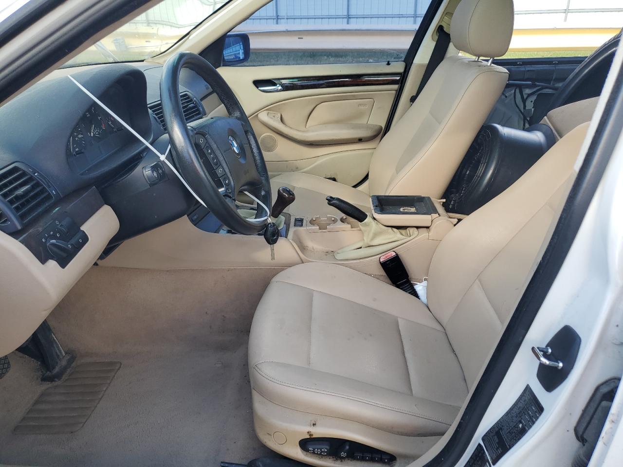 2003 BMW 325 I VIN: WBAEV33463KL60242 Lot: 91960225