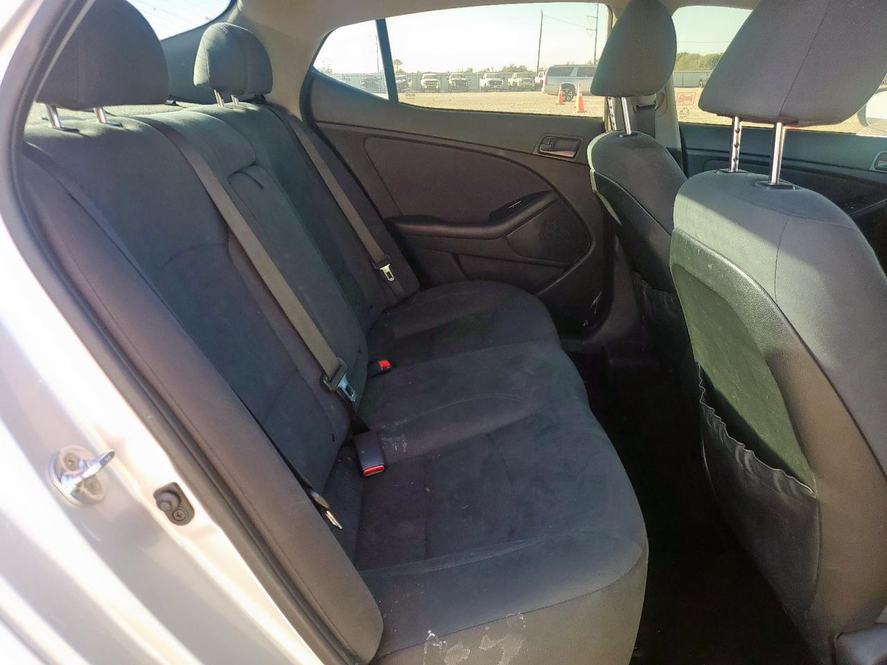 2015 Kia Optima Lx VIN: 5XXGM4A73FG403337 Lot: 92384615