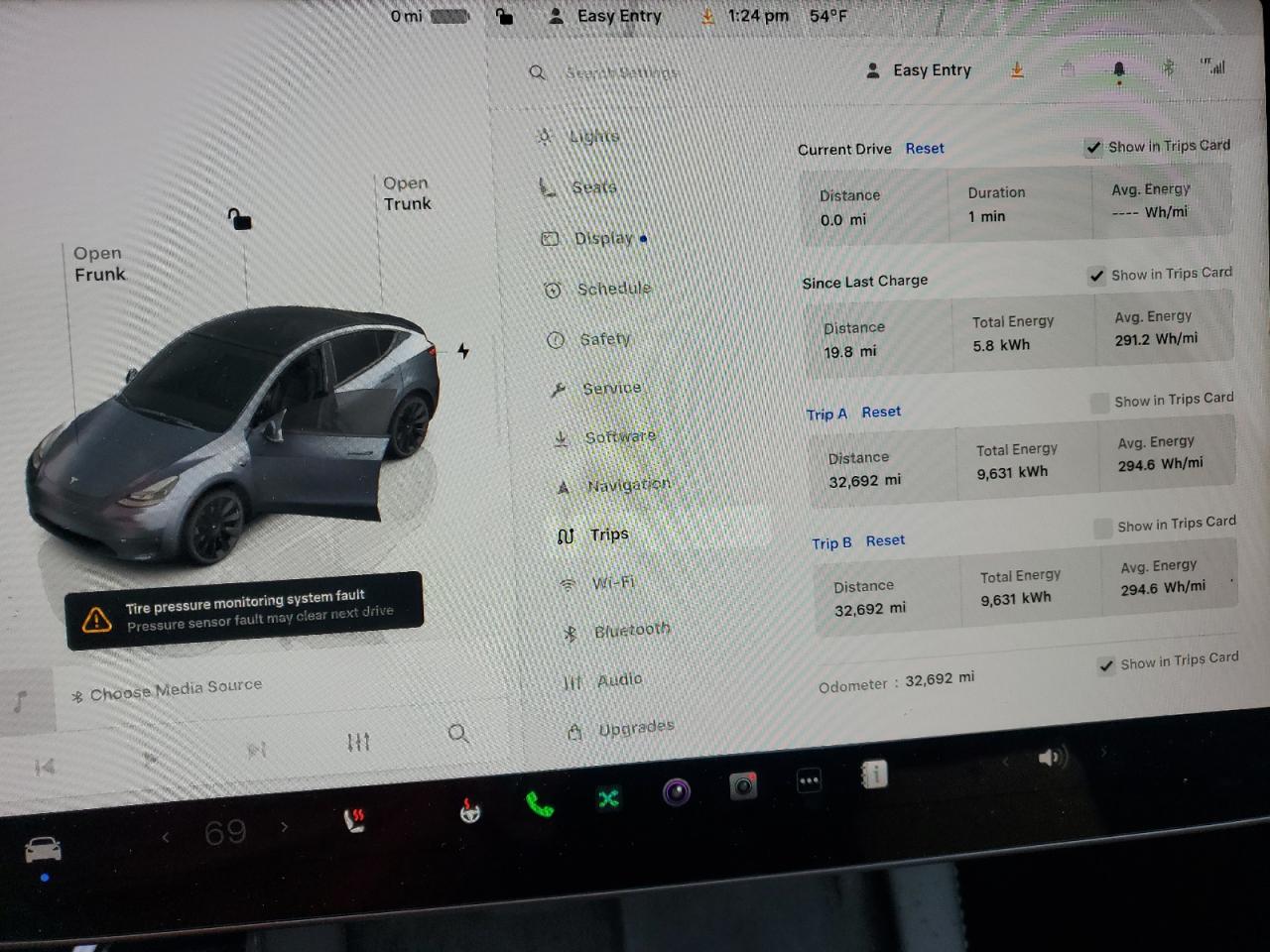 2022 Tesla Model Y VIN: 7SAYGAEE4NF560429 Lot: 91624855