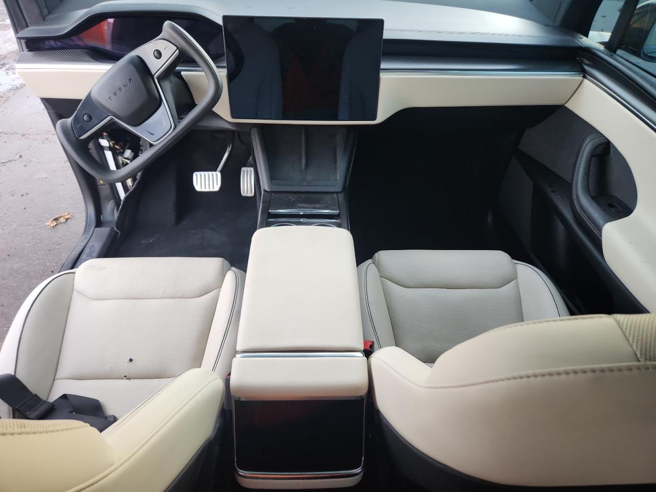 2022 Tesla Model X VIN: 7SAXCBE6XNF345594 Lot: 90920415