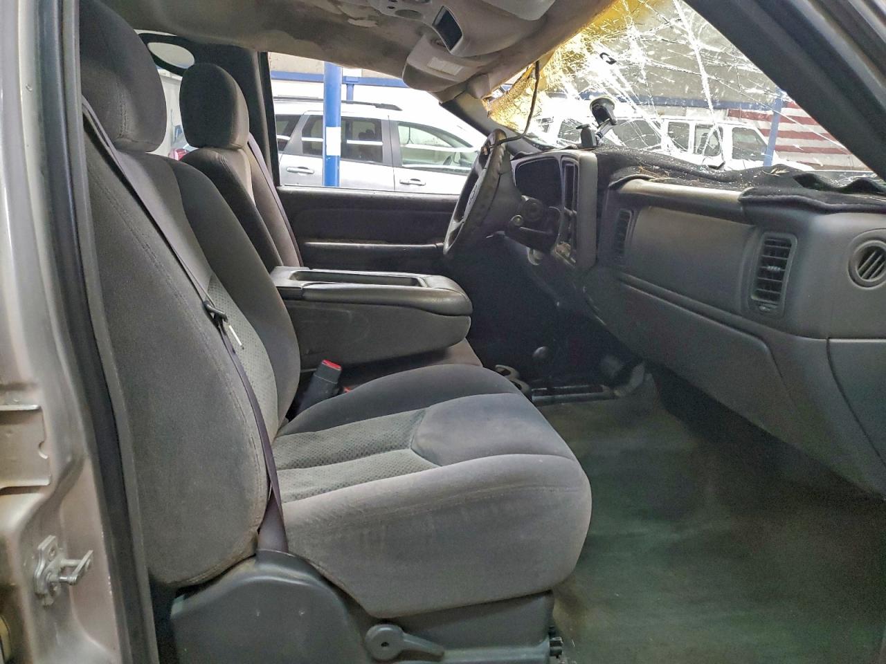 2006 Chevrolet Silverado K1500 VIN: 2GCEK13VX61282917 Lot: 94397485