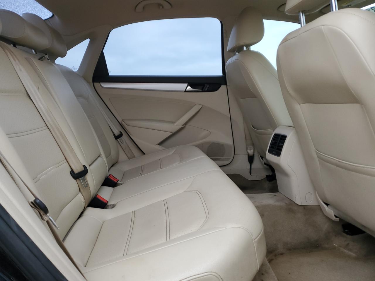 2013 Volkswagen Passat Se VIN: 1VWBN7A33DC099149 Lot: 93319535