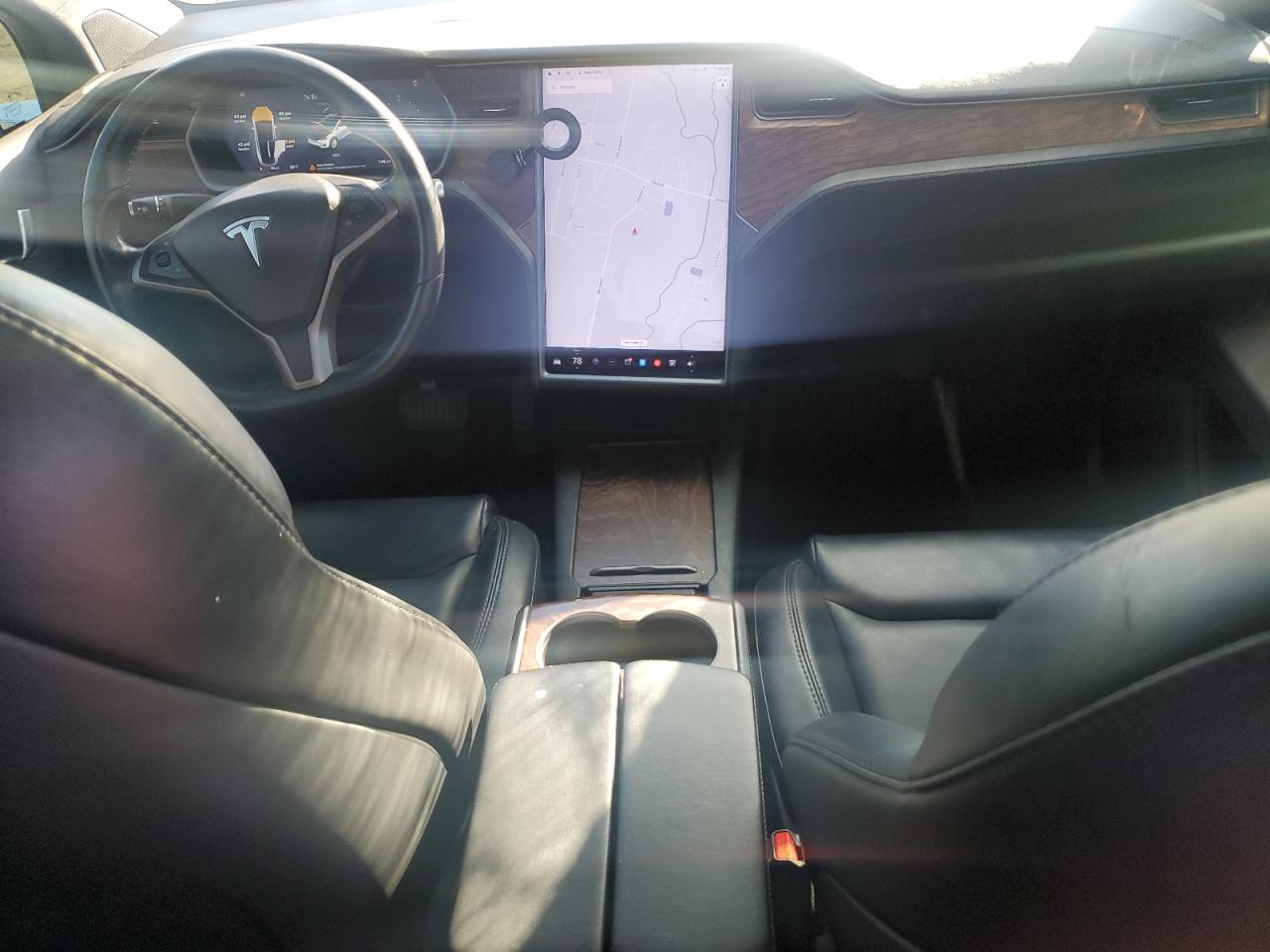 2021 Tesla Model X VIN: 5YJXCBE25MF322121 Lot: 92929645