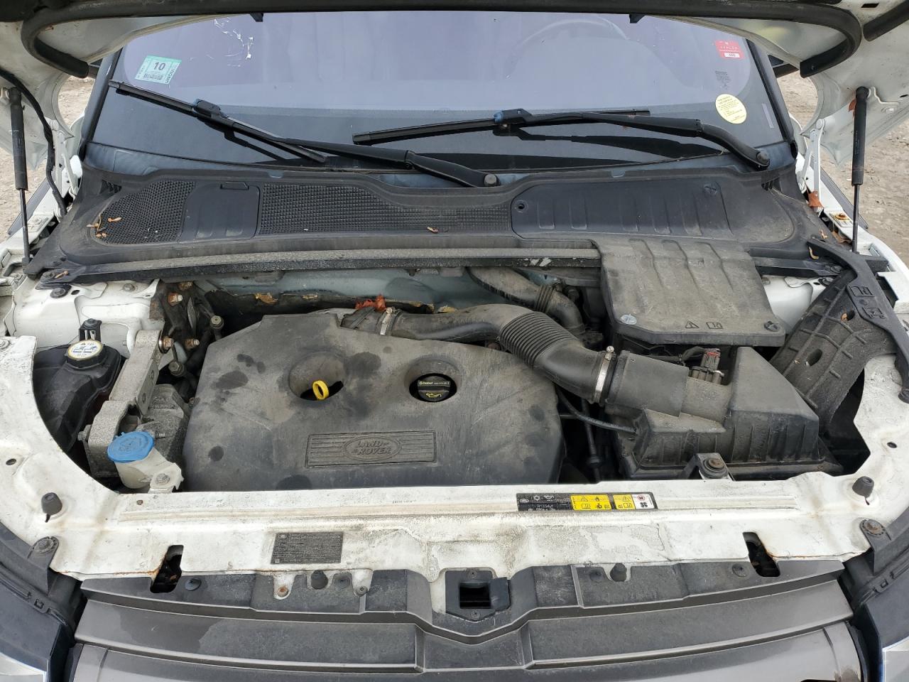 2015 Land Rover Range Rover Evoque Pure Plus VIN: SALVP1BG8FH994627 Lot: 90760755