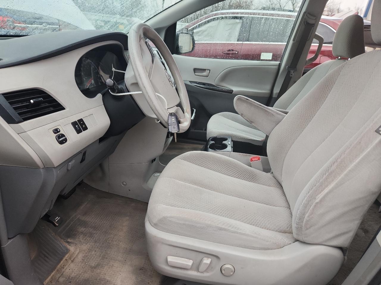 2013 Toyota Sienna Le VIN: 5TDKK3DC8DS291357 Lot: 93316515