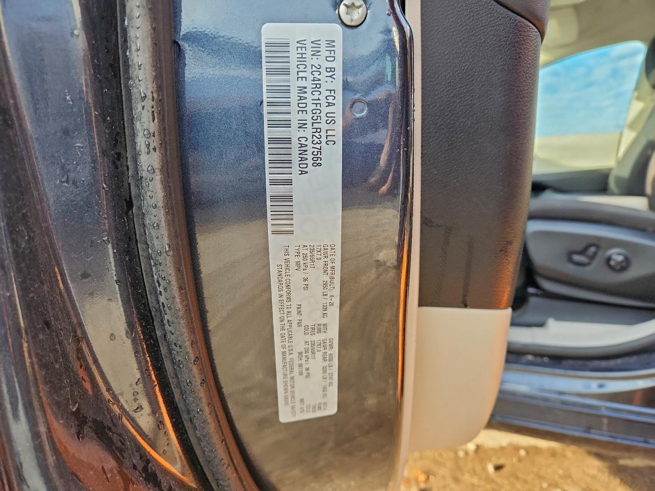 2020 Chrysler Pacifica Touring VIN: 2C4RC1FG5LR237568 Lot: 93916795