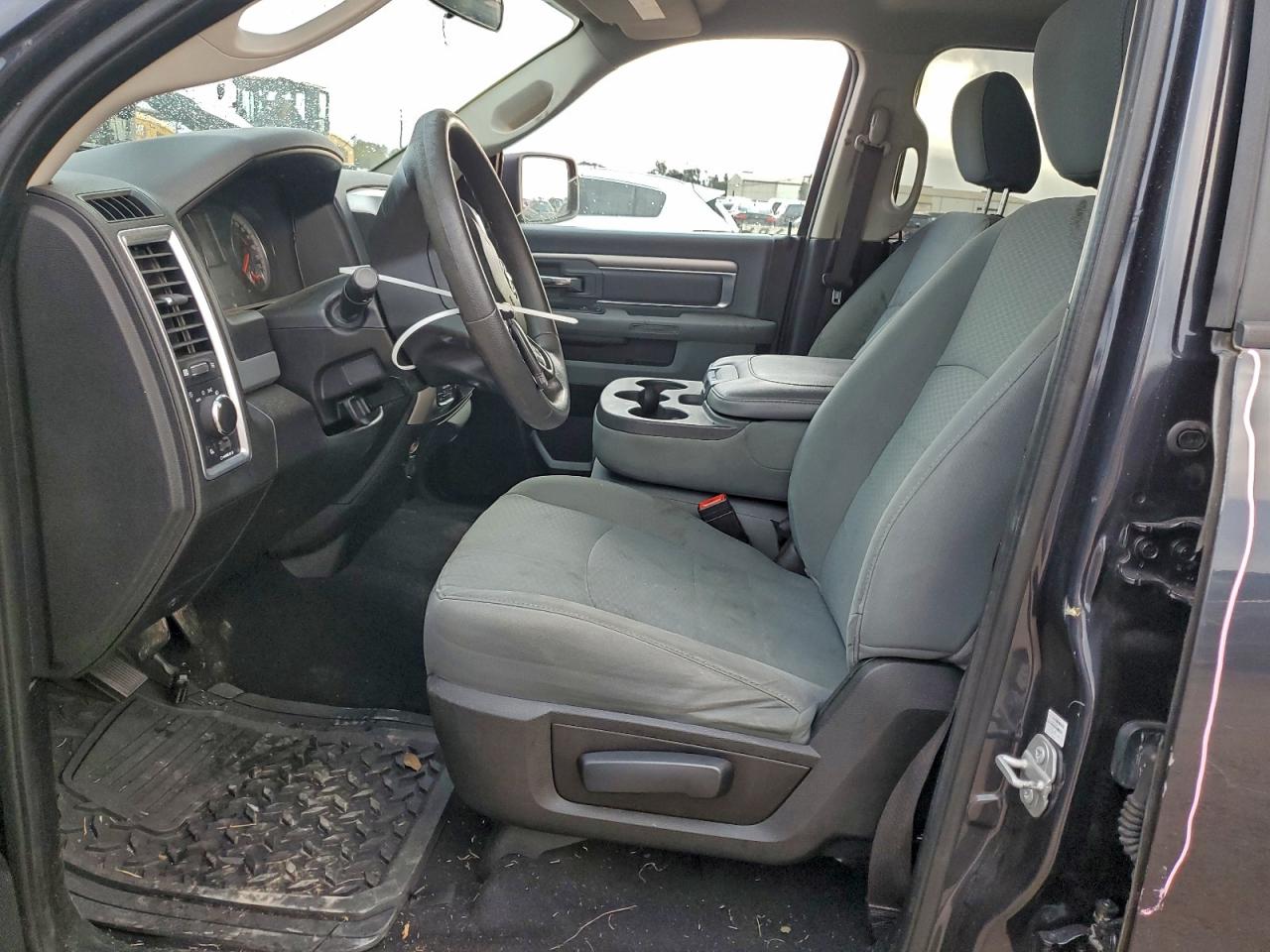 2020 Ram 1500 Classic Slt VIN: 1C6RR7TT3LS124761 Lot: 93852105