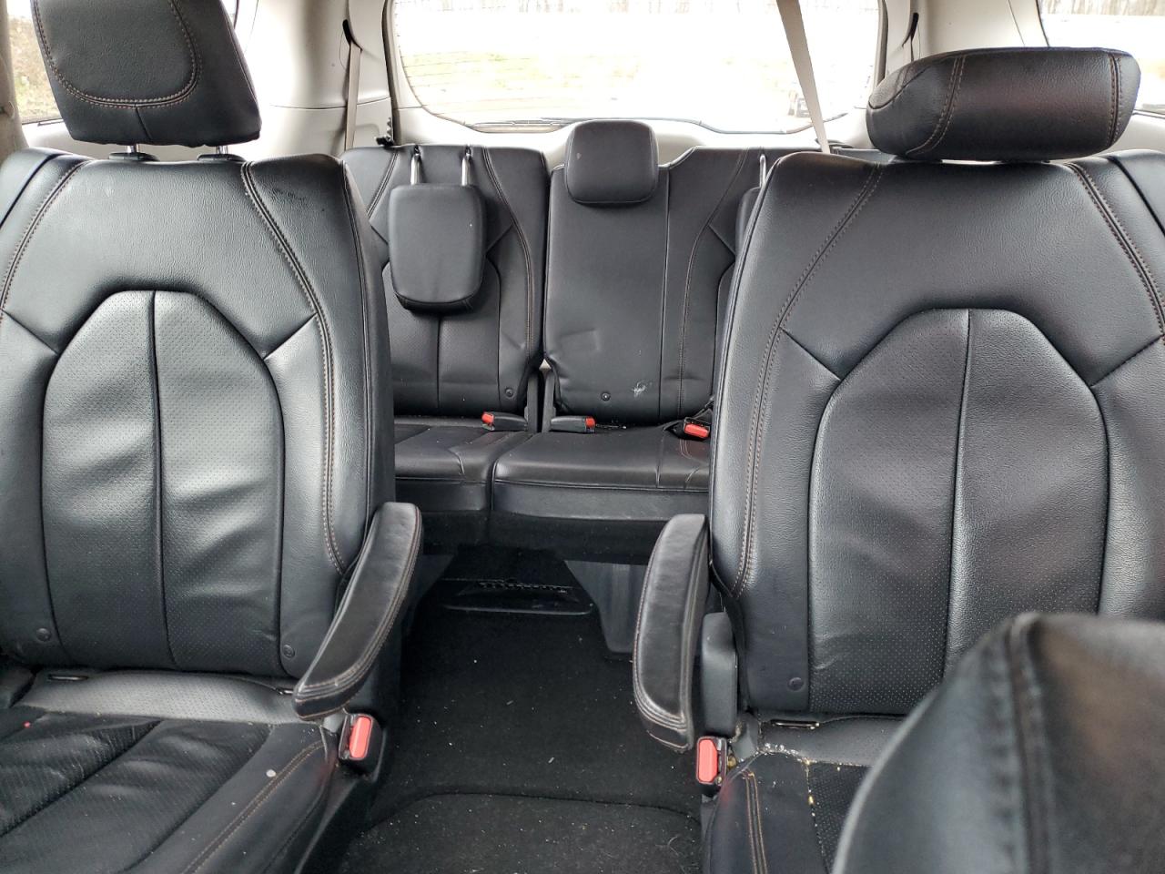 2018 Chrysler Pacifica Touring L VIN: 2C4RC1BGXJR114304 Lot: 92047345